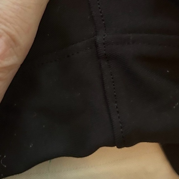 Lululemon athletica “On the Fly” Black Pants, Full length, VGUC - Picture 8 of 9